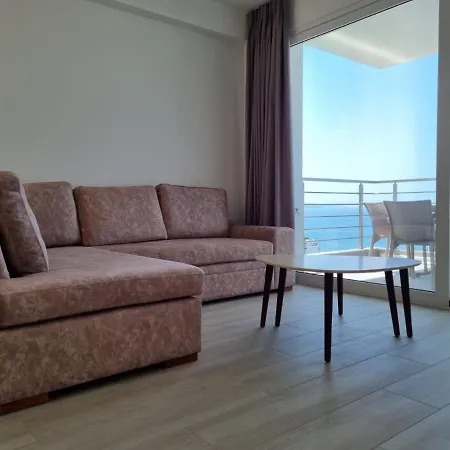 Appartement Panoramic Sea View Sarandë